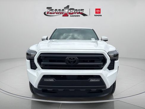 New 2026 Toyota Tacoma SR5 AWD/4WD image 2