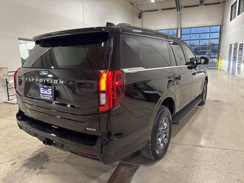 Used 2025 Ford Expedition Max Active image 5