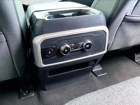 Used 2024 Ford Expedition XLT RWD image 22