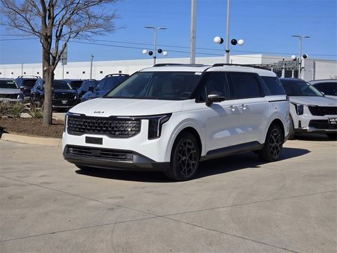 New 2026 Kia Carnival SX Prestige image 2