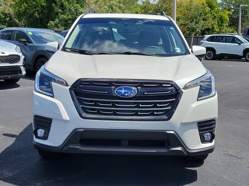 Used 2024 Subaru Forester Premium image 2