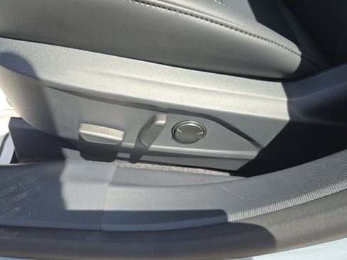 New 2025 Ford Mustang Mach-E Premium image 26