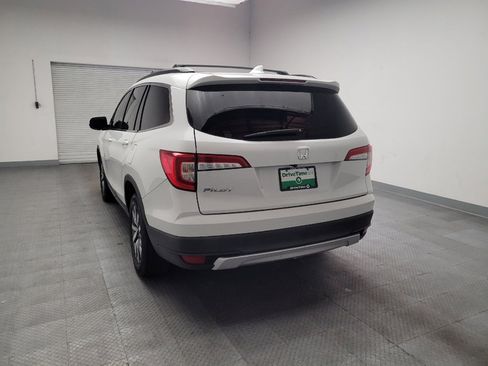 Used 2021 Honda Pilot EX image 6