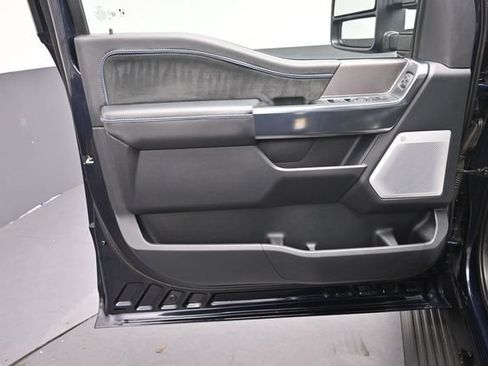 Certified 2025 Ford F150 Platinum w/ Equipment Group 702A High AWD/4WD image 20