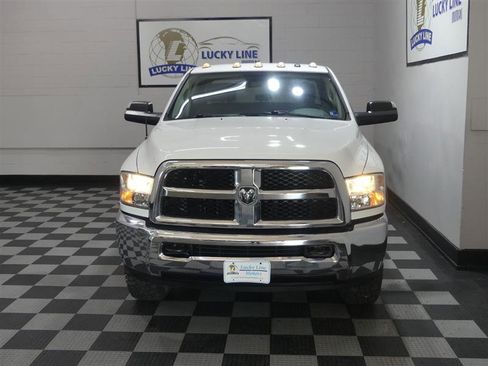 Used 2017 RAM 2500 Tradesman w/ Chrome Appearance Group AWD/4WD image 3