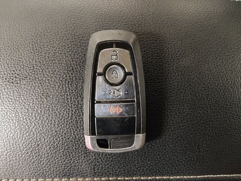 Used 2018 Ford Fusion S image 32