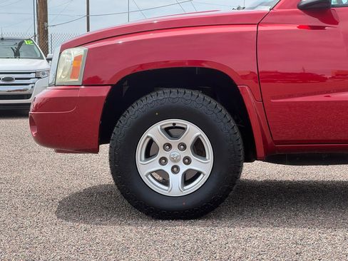Used 2006 Dodge Dakota SLT AWD/4WD image 6