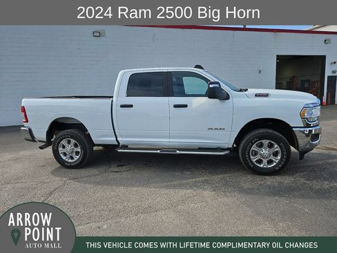 Used 2024 RAM 2500 Big Horn AWD/4WD image 13