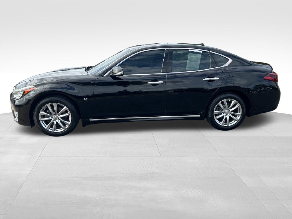 Used 2015 INFINITI Q70 3.7 RWD image 6