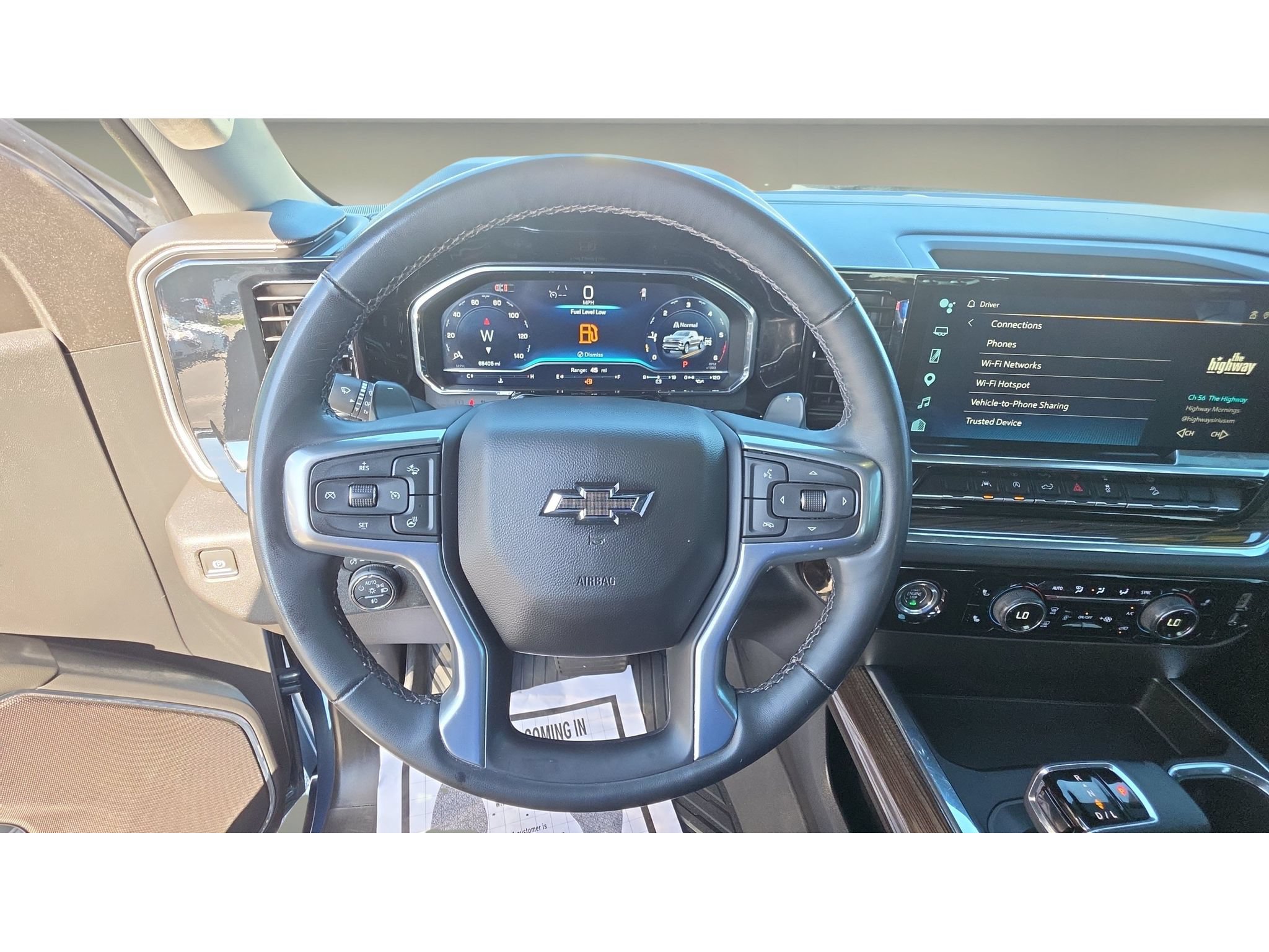 Used 2024 Chevrolet Silverado 1500 RST AWD/4WD image 13