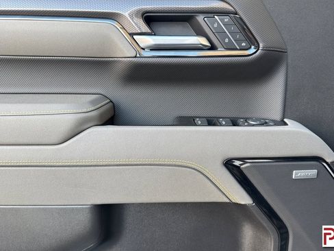 Certified 2025 Chevrolet Silverado 1500 ZR2 w/ Technology Package image 12