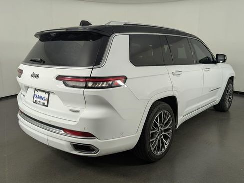 Used 2023 Jeep Grand Cherokee L Summit image 7