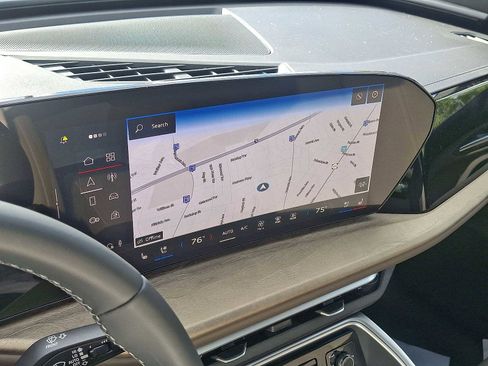 New 2025 Audi Q5 Premium Plus image 14