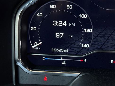 Certified 2025 GMC Sierra 2500 Denali Ultimate AWD/4WD image 26