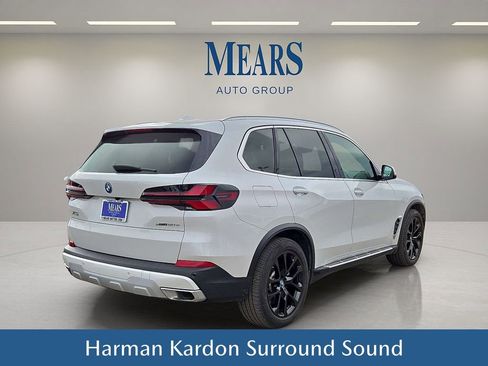 Used 2024 BMW X5 xDrive50e image 6