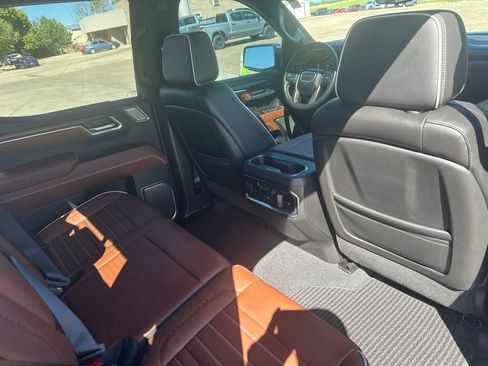 Used 2024 GMC Sierra 1500 Denali Ultimate AWD/4WD image 21