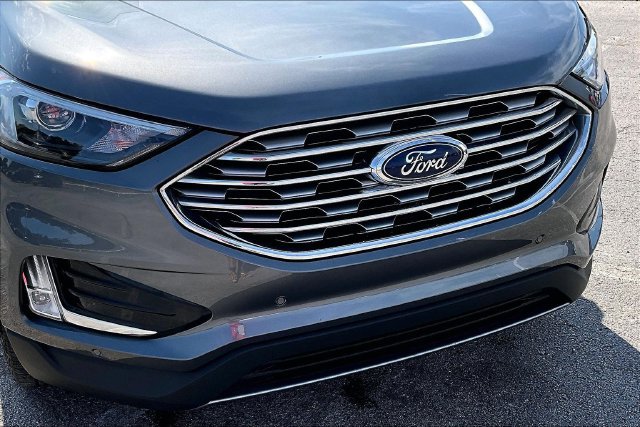 Used 2024 Ford Edge Titanium AWD/4WD image 33