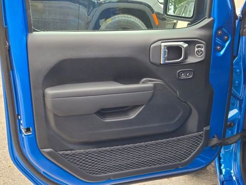 New 2025 Jeep Wrangler Sport S image 15