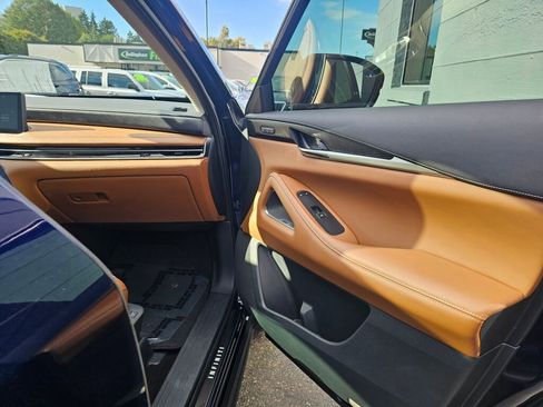 Used 2024 INFINITI QX60 Sensory image 10