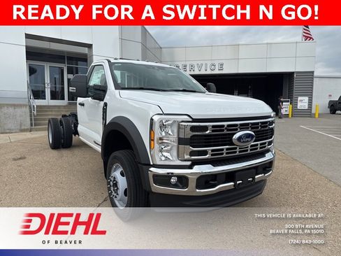 New 2025 Ford F550 XL image 1