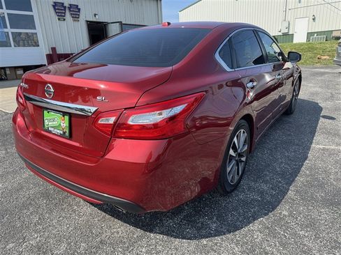 Used 2016 Nissan Altima 2.5 SL w/ 2.5 Technology Package FWD image 8