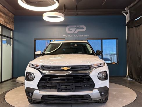 Used 2023 Chevrolet TrailBlazer LT AWD/4WD image 8