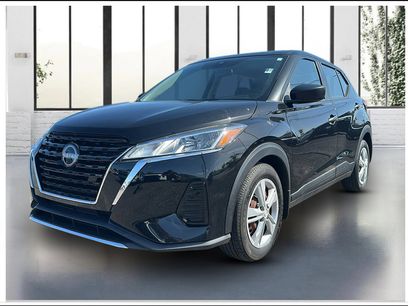 Used 2022 Nissan Kicks S