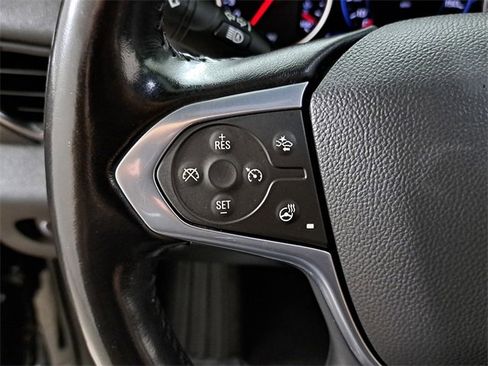 Used 2022 Chevrolet Traverse Premier w/ Redline Edition image 26