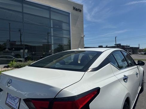 Used 2019 Nissan Altima 2.5 S FWD image 24