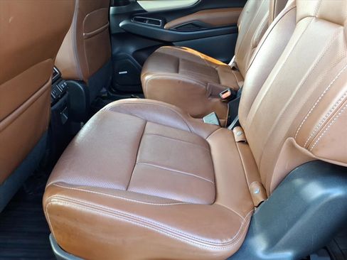 Used 2019 Subaru Ascent Touring image 8