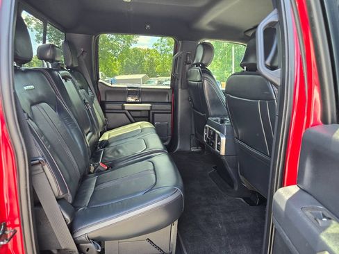 Used 2022 Ford F350 Platinum AWD/4WD image 12