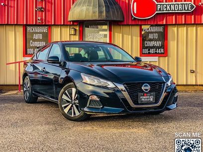 Used 2021 Nissan Altima 2.5 SV w/ SV Premium Package