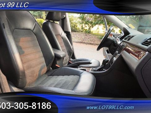 Used 2013 Volkswagen Passat TDI SEL Premium FWD image 19