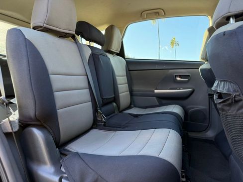 Used 2012 Toyota Prius V Two image 12