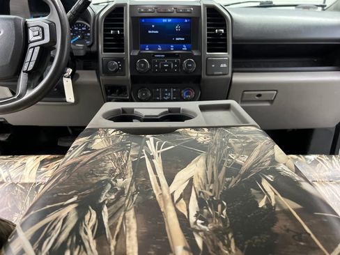 Used 2022 Ford F450 XL w/ STX Appearance Package image 31