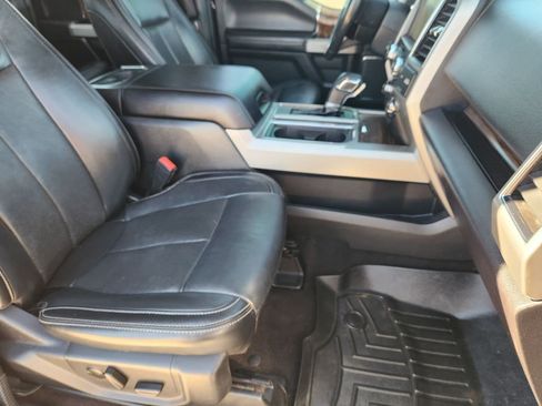 Used 2020 Ford F150 Lariat image 15