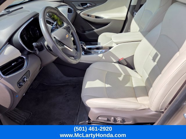 Used 2024 Chevrolet Malibu LT FWD image 9
