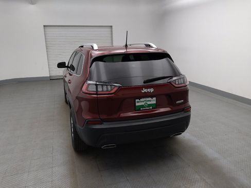 Used 2019 Jeep Cherokee Latitude w/ Popular Appearance Group FWD image 7