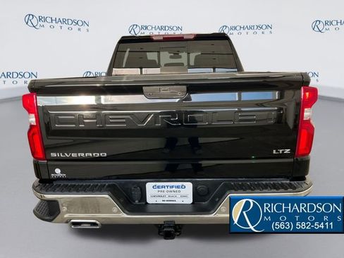 Used 2021 Chevrolet Silverado 1500 LTZ w/ LTZ Premium Package image 4