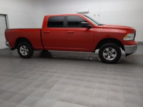 Used 2019 RAM 1500 Classic SLT RWD image 11