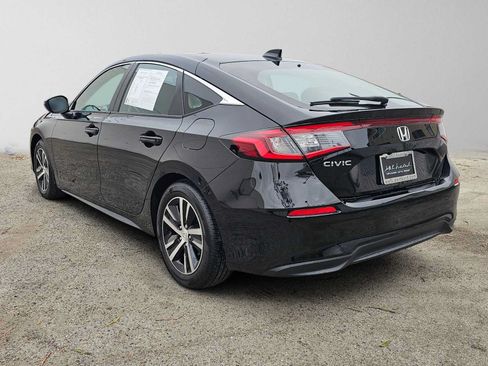 Used 2023 Honda Civic LX image 5