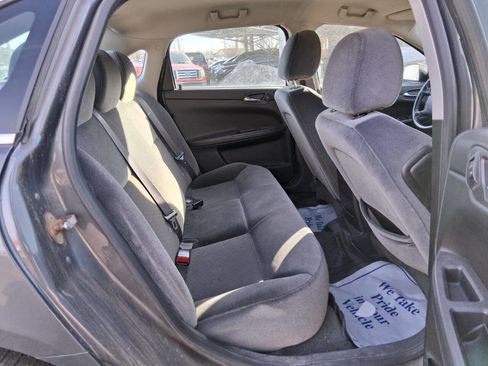 Used 2011 Chevrolet Impala LT image 14