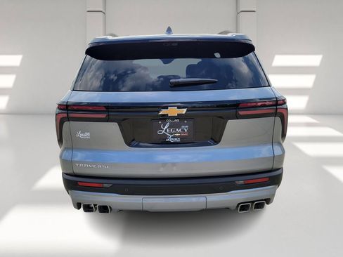 New 2026 Chevrolet Traverse LT w/ Driver Confidence Package image 6