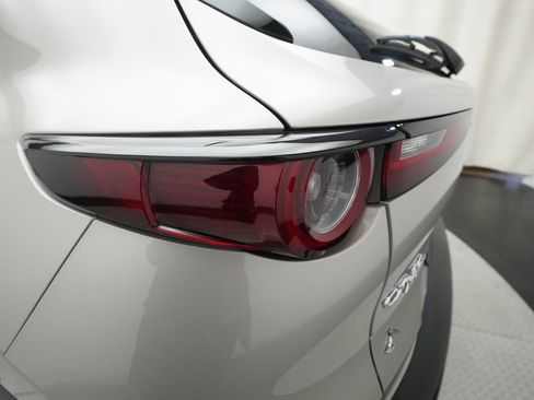 Certified 2022 MAZDA CX-30 AWD 2.5 S w/ Select Package image 32