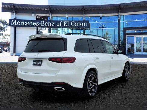 New 2026 Mercedes-Benz GLS 450 4MATIC image 3