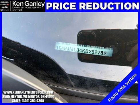 Used 2019 Jeep Cherokee Latitude Plus w/ Cold Weather Group image 26