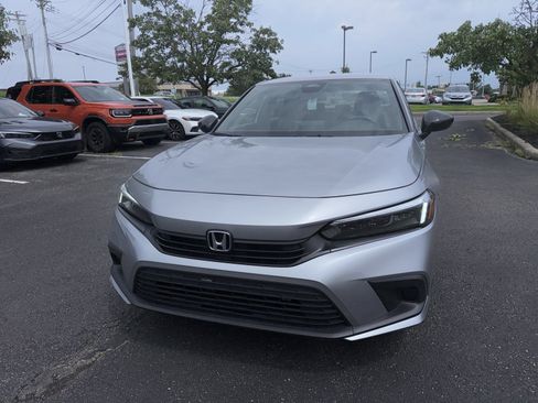 Used 2024 Honda Civic Sport image 11