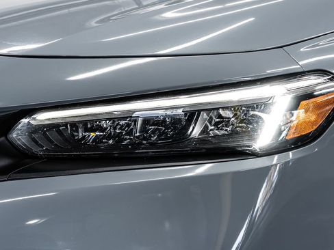 Used 2022 Honda Civic Sport image 9