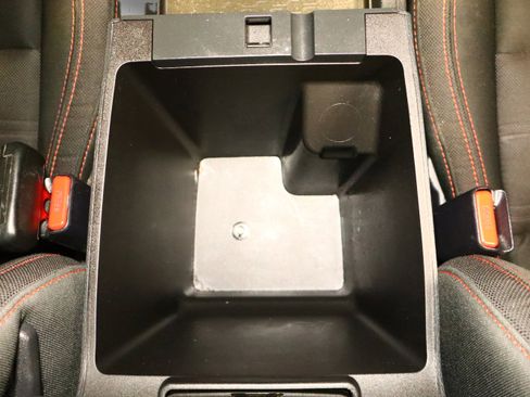 Used 2023 Nissan Frontier PRO-4X w/ Technology Package image 27