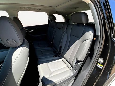 New 2025 Audi Q7 3.0T Premium Plus image 10
